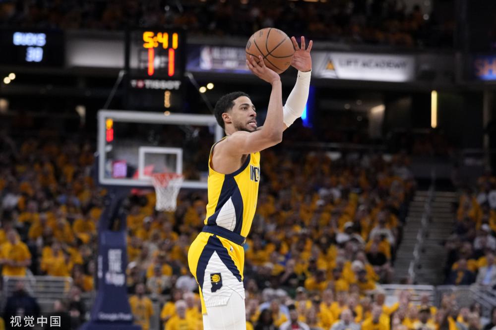 借顽强斗志 借顽强斗志