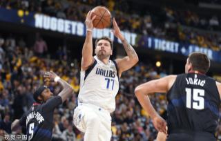 在众多明星 在众多明星