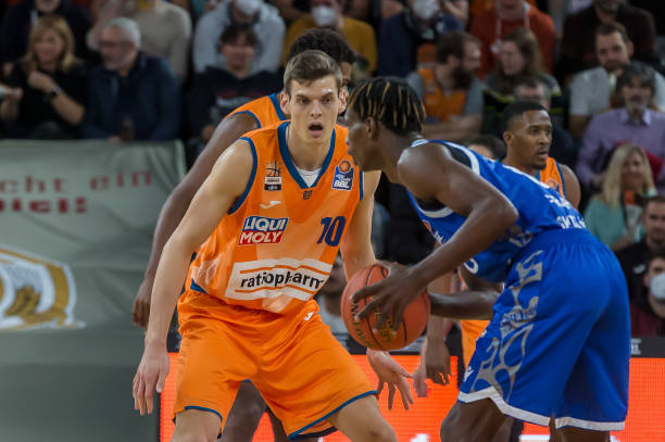 媒体与专家 媒体与专家