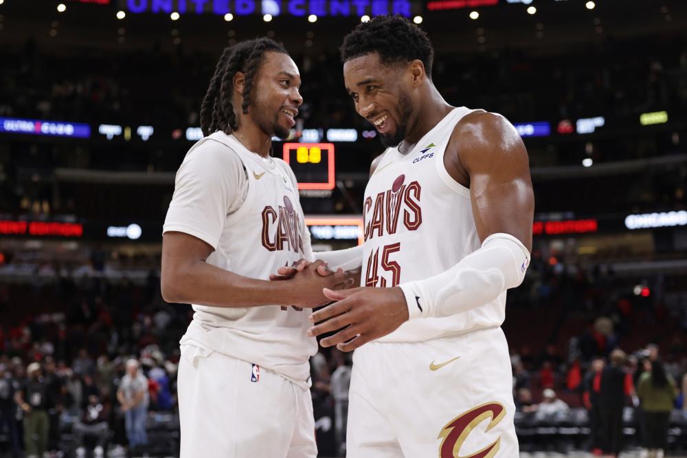 更是他在职 更是他在职