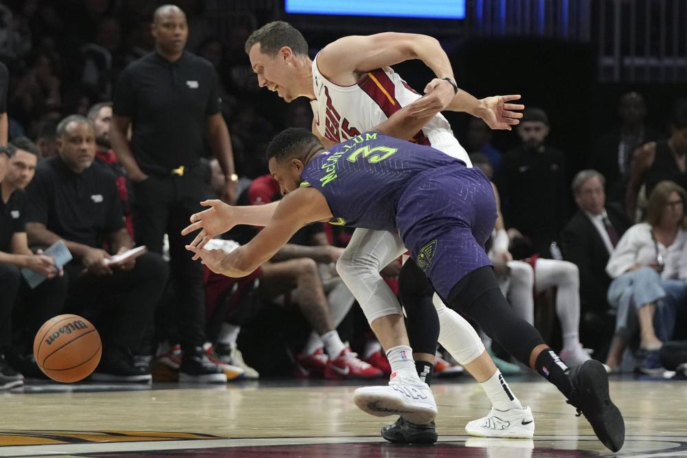 在主场仍然 在主场仍然