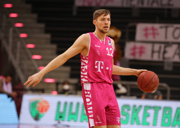 不难看出现 不难看出现